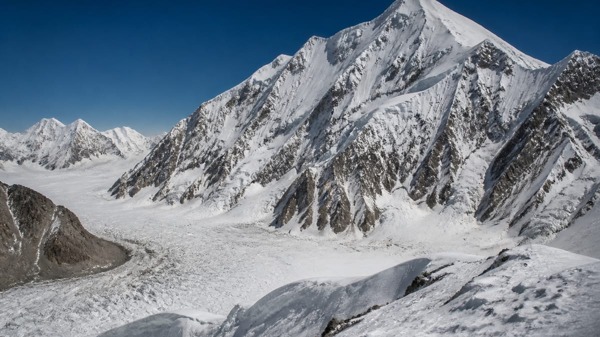 Gasherbrum-VI mountain landscape in Gilgit-Baltistan